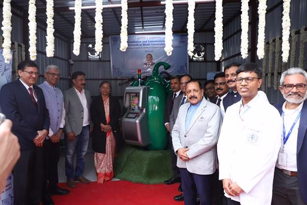 CSIR-NIIST’s Automated Biomedical Waste Conversion Technology to Be Tested at AIIMS 1 CSIR