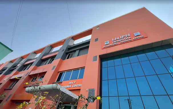 LNJP, Pt Madan Mohan Malviya Hospitals Receive NQAS Certification 1 1728477218071 929201412